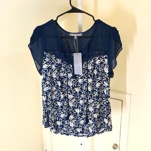 Daniel Rainn NWT Women's Blue Floral Cap Sleeve Blouse Size Petite M
